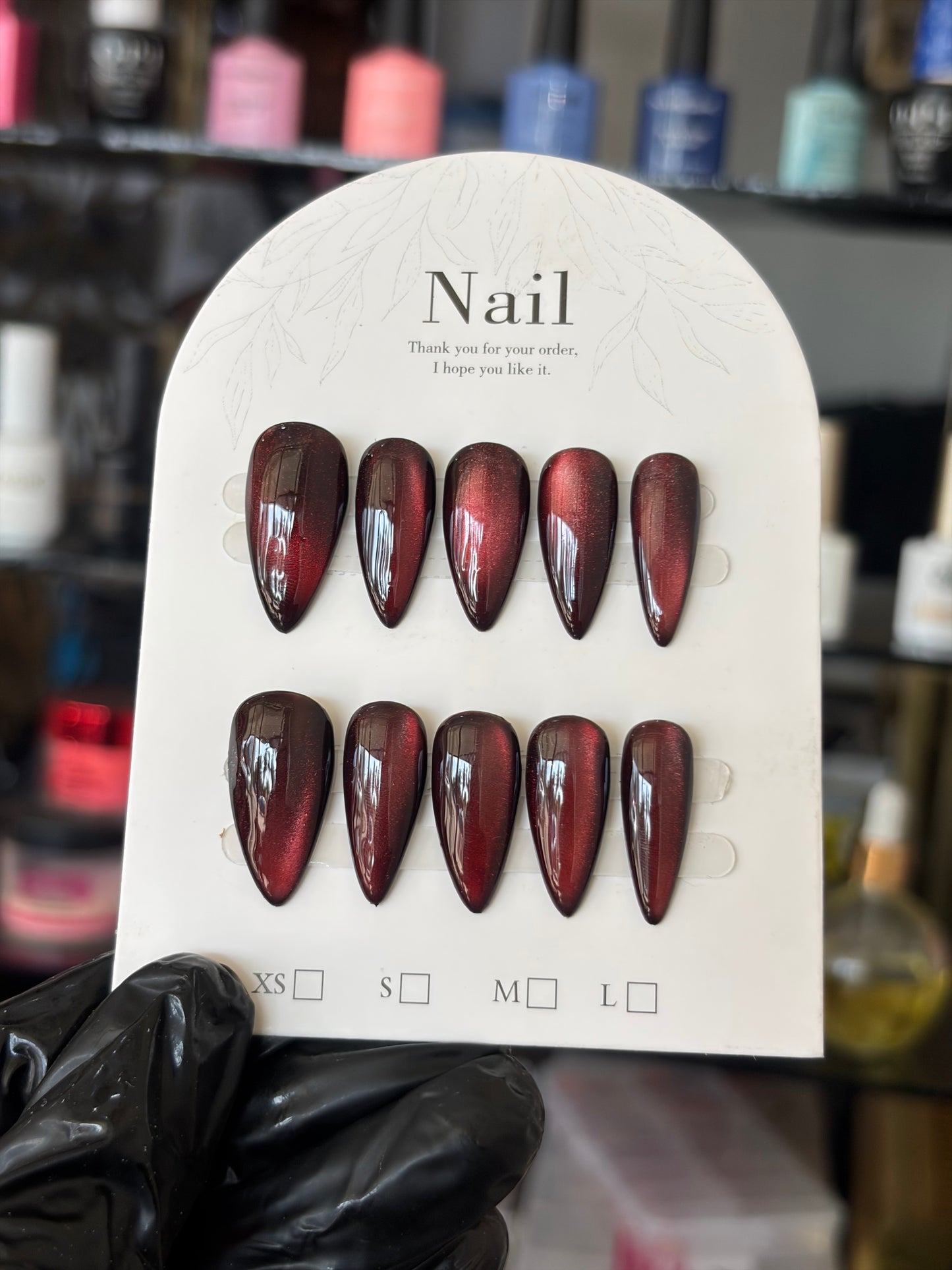 Red Almond Cateye
